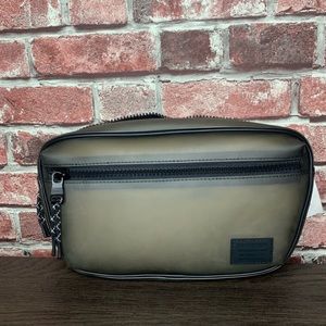 Banana republic Fanny pack